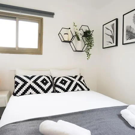 תל אביב Yarkon - By Beach Apartments Tlv חדר תמונה
